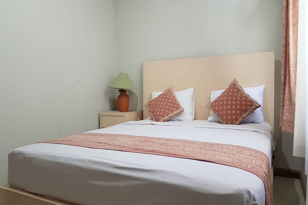 Oyo 3819 Hotel Winotosastro Yogyakarta Bagian luar foto