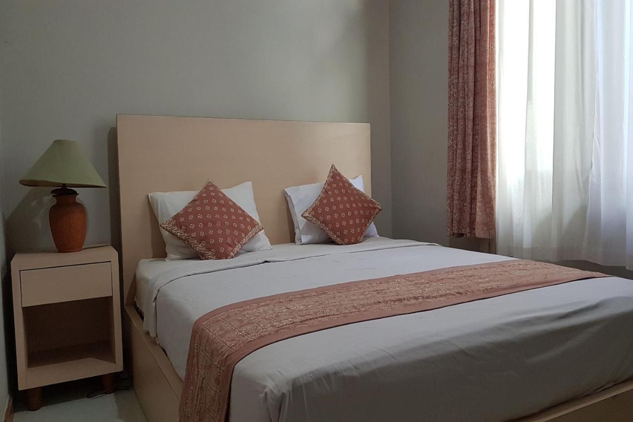 Oyo 3819 Hotel Winotosastro Yogyakarta Bagian luar foto