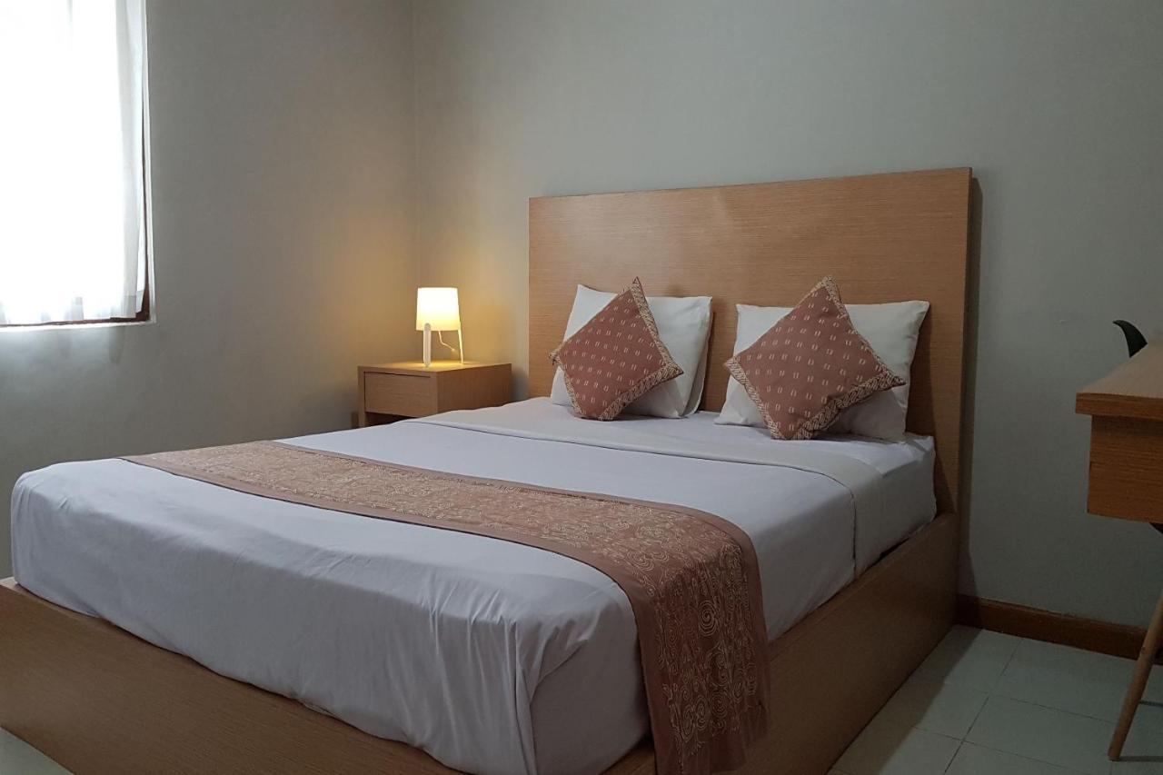 Oyo 3819 Hotel Winotosastro Yogyakarta Bagian luar foto