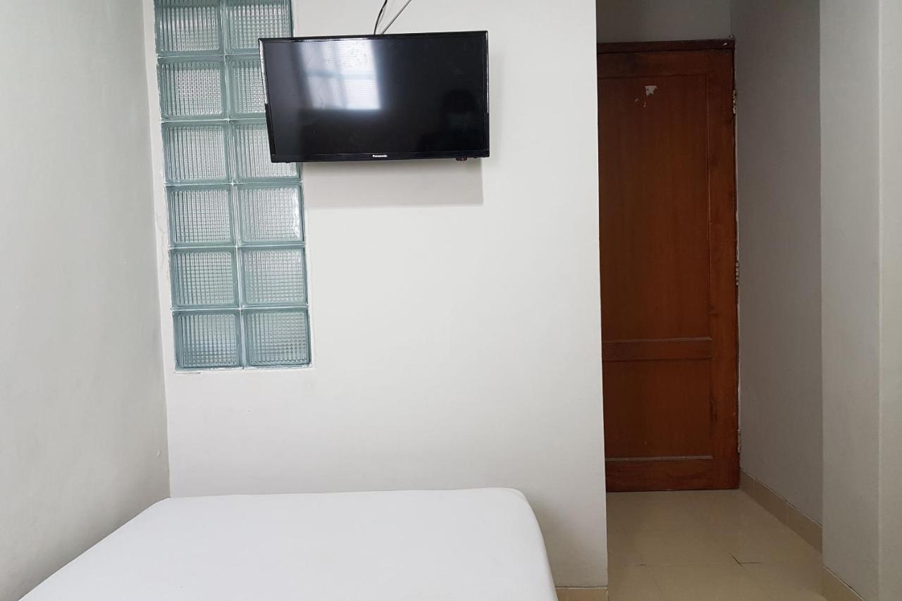 Oyo 3819 Hotel Winotosastro Yogyakarta Bagian luar foto